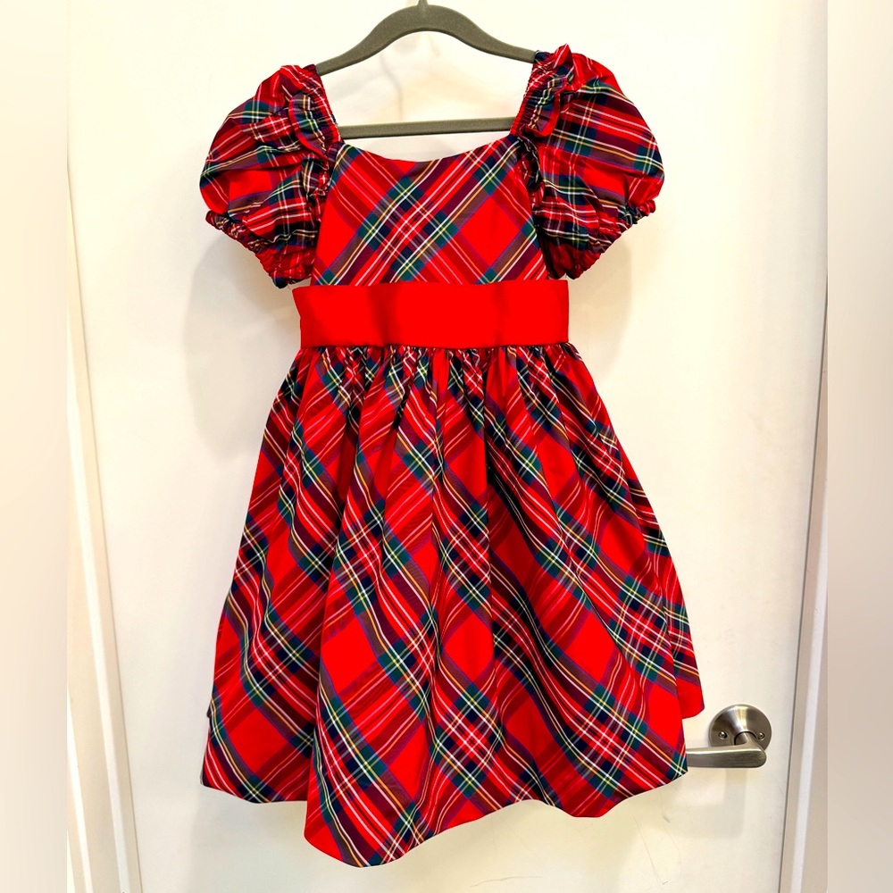 Cutest Janie & Jack holiday dress. Liter worn ONCE for this photoshoot. Size 5T